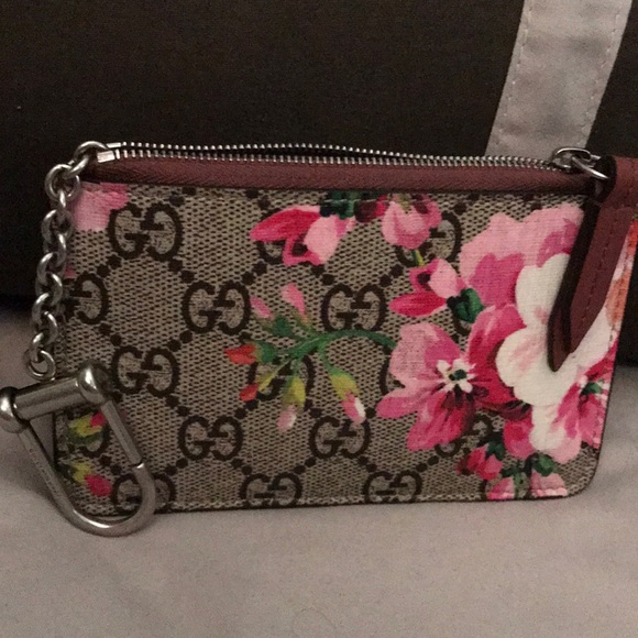 gg blooms key case